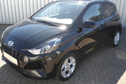Hyundai i10 48.766 km 13.480 &euro; Ribnitz-Damgarten 18311