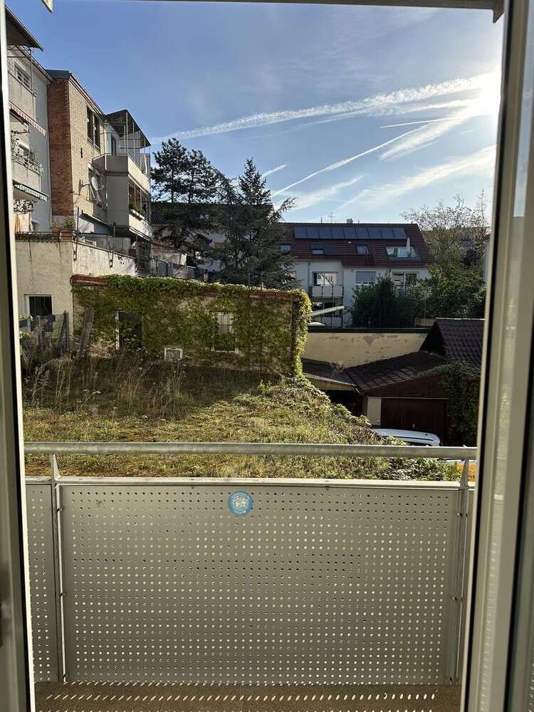 Wohnung zum Mieten in Stuttgart 1.460 € 75 m²