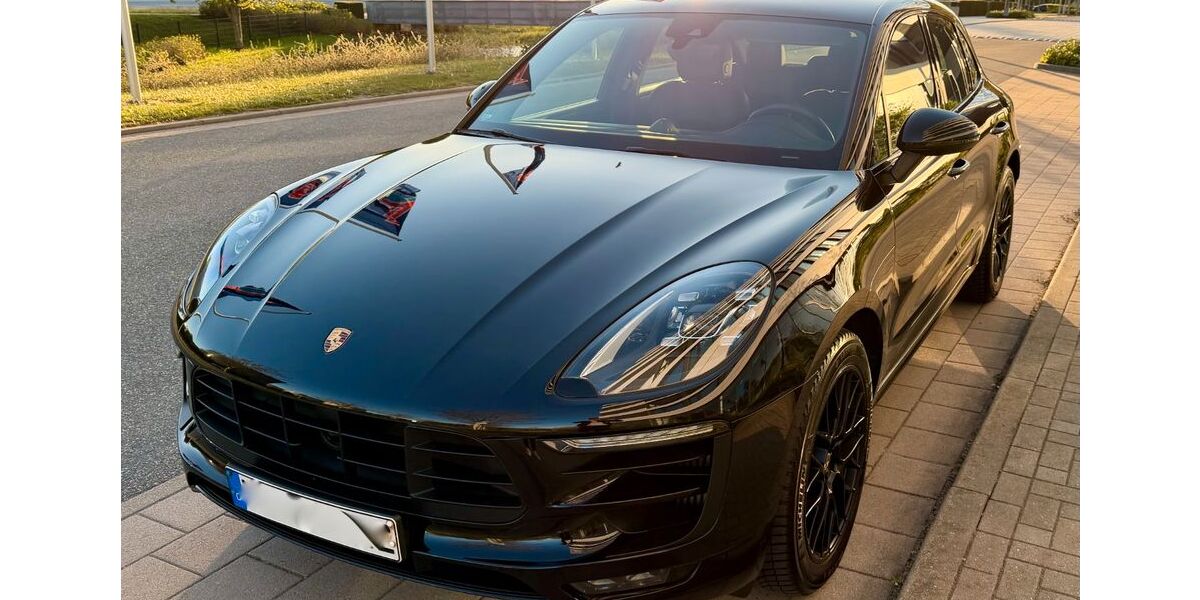 Porsche Macan 130.800 km 38.900 &euro; Hamburg 20251