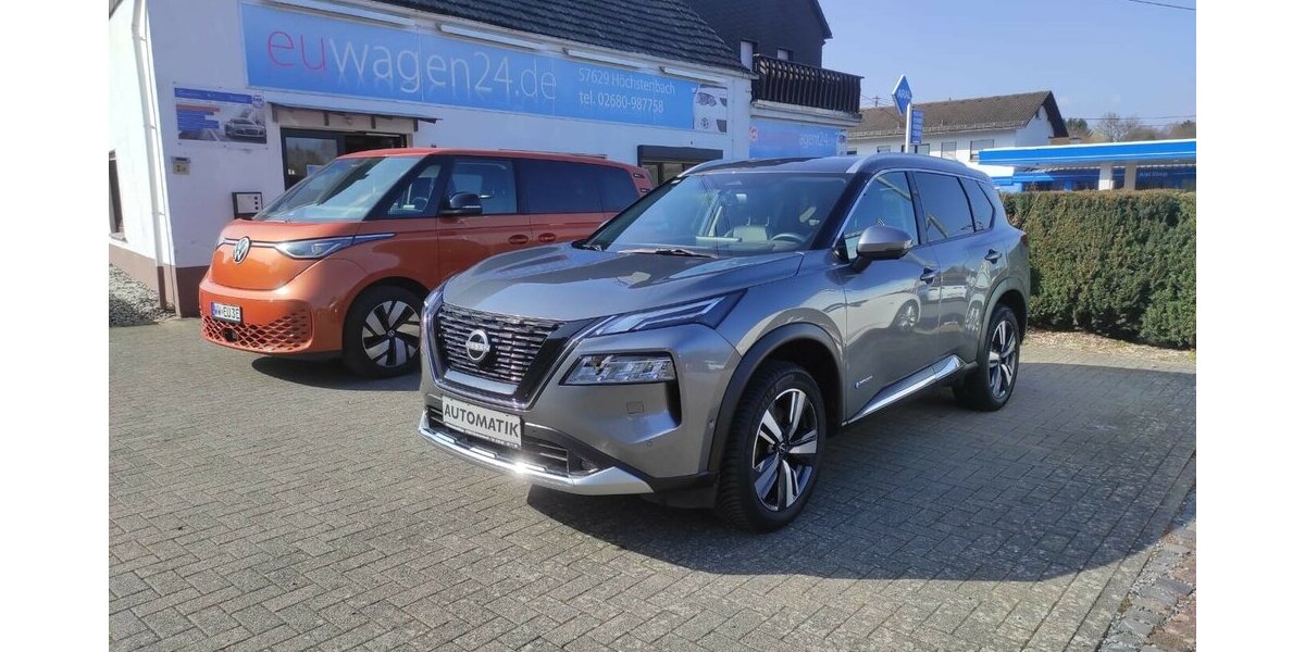 Nissan X-Trail e-Power e-4orce Tekna 4x4 35.698 km 34.000 &euro; Höchstenbach 57629