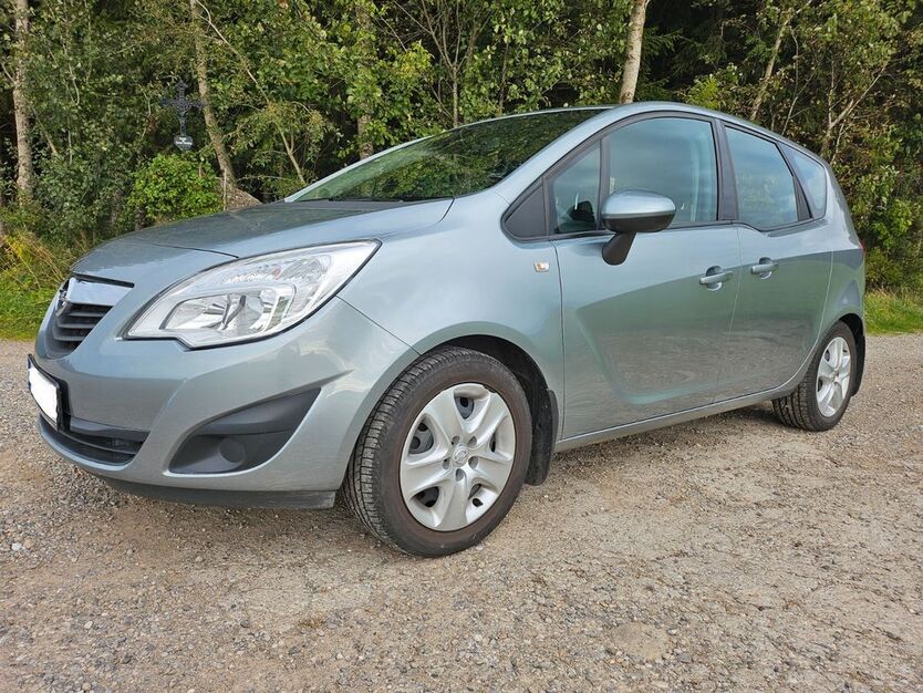 Opel Meriva 35.000 km 6.350 € Obergünzburg 87634