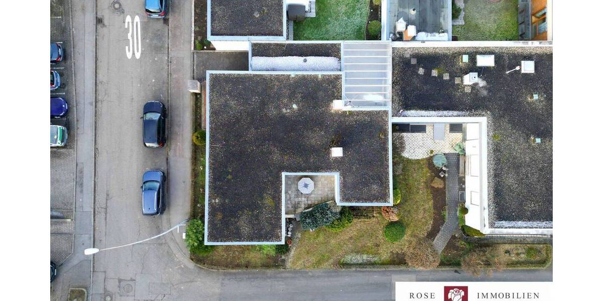 Bungalow Kernen im Remstal / Rommelshausen Rommelshausen - 4 Zimmer, 131 m&sup2;, 639.000&euro; | Angebot:26082533