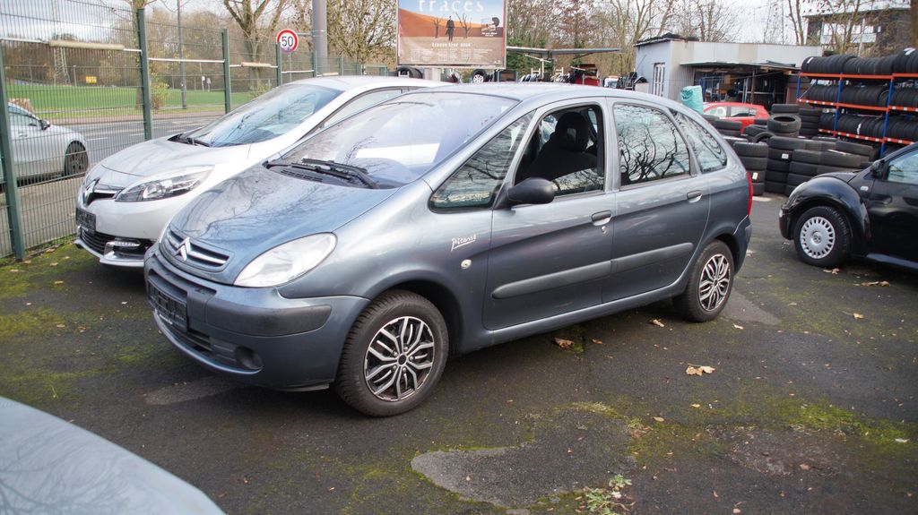 Citroen Xsara Picasso 164.000 km 2.450 &euro; Bochum 44793