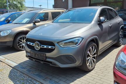 Mercedes-Benz GLA 220 80.000 km 32.890 &euro; Berlin 13599