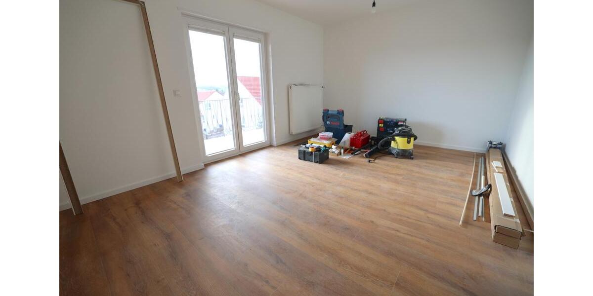 Moderne 5-Zimmer-Wohnung mit Balkon. 5 zimmer