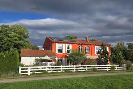 Haus zum Kaufen in Stadtbergen-Leitershofen 2.900.000 € 300 m² 11 zimmer