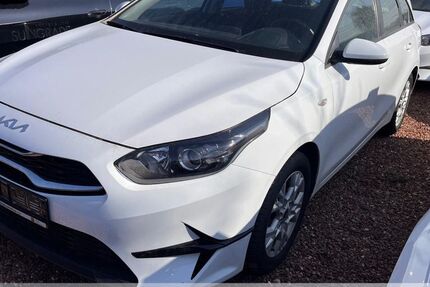 Kia ceed Sportswagon 30.050 km 17.699 &euro; Oberlungwitz 09353
