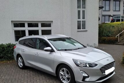 Ford Focus 75.500 km 11.999 &euro; Pernze 51702