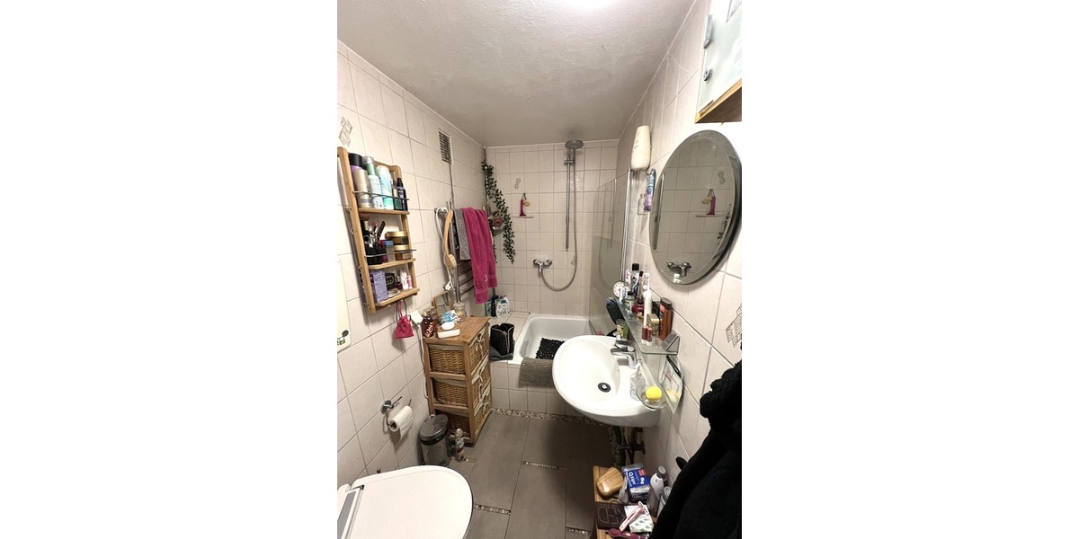 3. ZV-Termin folgt (§ 74A + § 85 A ZVG) 4 zimmer