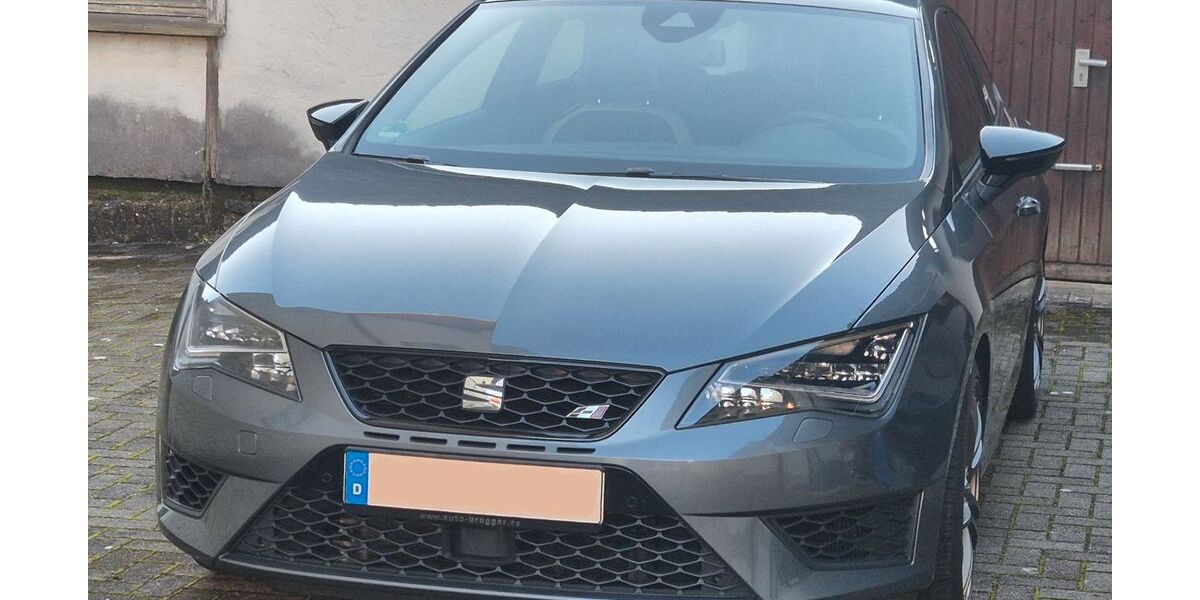 Seat Leon 120.629 km 16.500 &euro; Friedrichshafen 88048