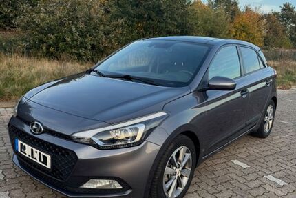 Hyundai i20 175.000 km 8.550 &euro; Kaltenkirchen 24568