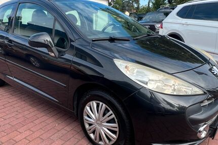 Peugeot 207 71.000 km 4.690 &euro; Berlin 12349