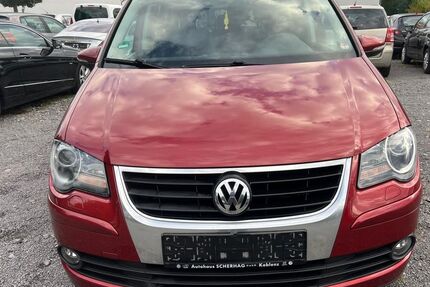 VW Touran 262.000 km 4.699 € Polch 56751