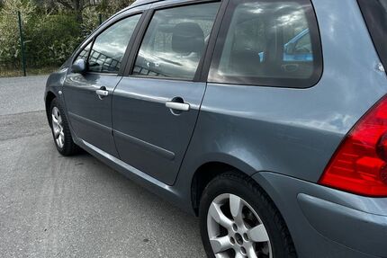 Peugeot 307 162.500 km 1.700 &euro; Rosbach 61191
