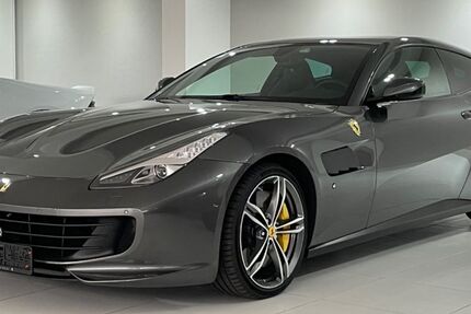 Ferrari GTC4Lusso 27.000 km 209.900 € Hennef 53773