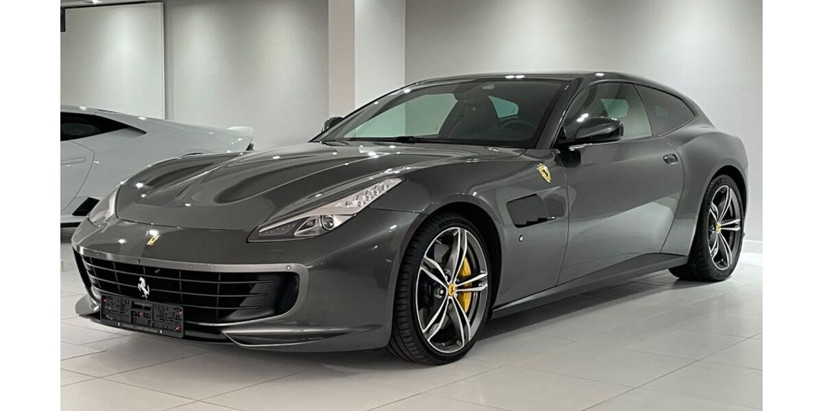 Ferrari GTC4Lusso 27.000 km 209.900 &euro; Hennef 53773