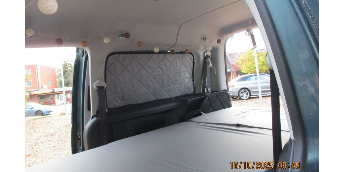 VW Caddy Maxi 130.300 km 21.950 &euro; Delmenhorst 27753