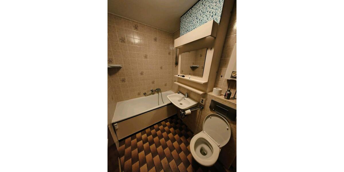 Etagenwohnung Lauingen (Donau) - 1.5 Zimmer, 43 m&sup2;, 649&euro; | Angebot:26250536