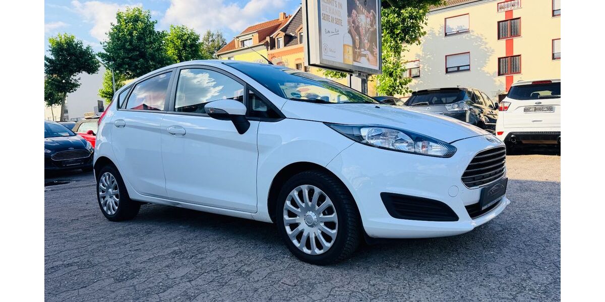 Ford Fiesta 231.000 km 3.200 &euro; Saarbrücken 66115
