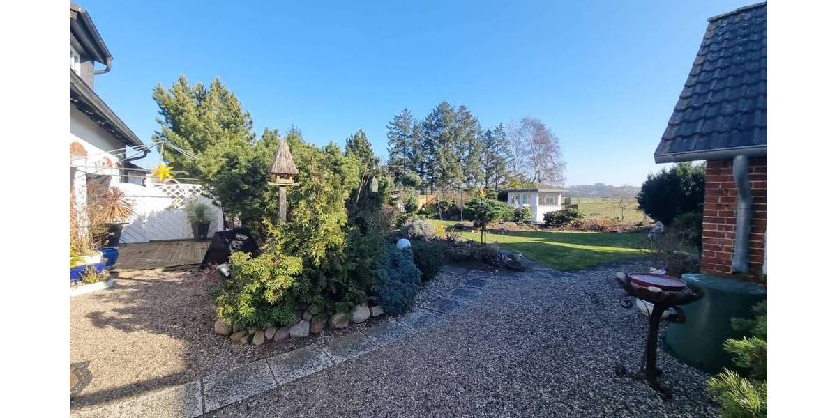 Mehrfamilienhaus, Wohnhaus Sagard Neddesitz - 9 Zimmer, 260 m&sup2;, 495.000&euro; | Angebot:25705304