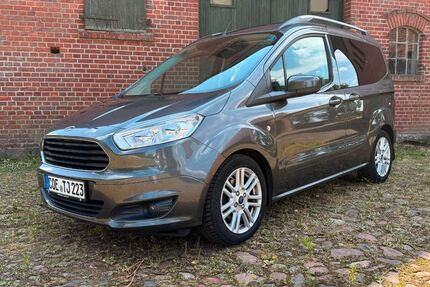 Ford Tourneo Courier 174.000 km 5.750 &euro; Coesfeld 48653