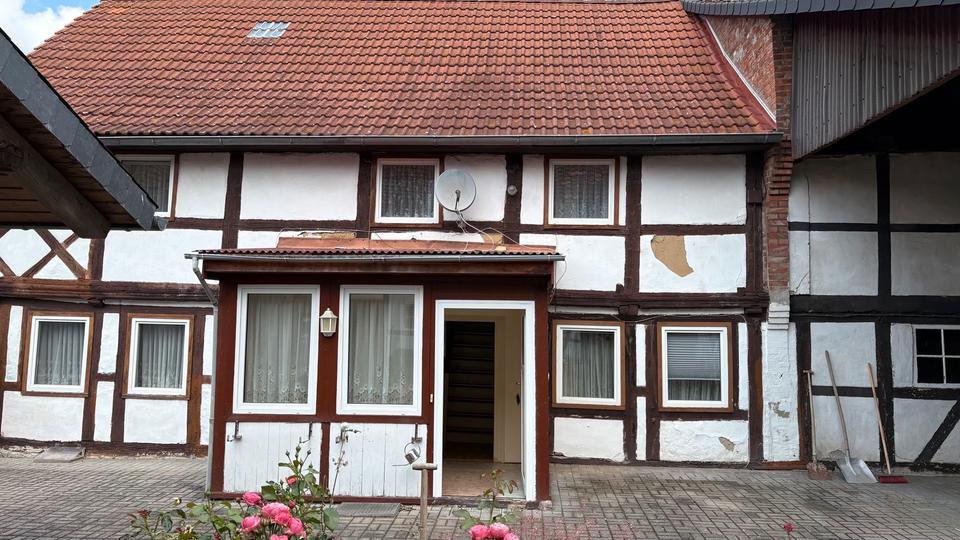 Einfamilienhaus Osterwieck - 8 Zimmer, 100 m&sup2;, 40.000&euro; | Angebot:27091654