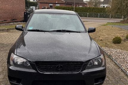 Lexus IS 200 252.762 km 7.500 &euro; Klein Rönnau 23795