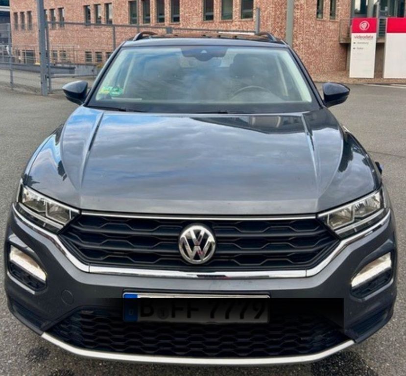 VW T-Roc 72.000 km 14.900 € Hamburg 22765