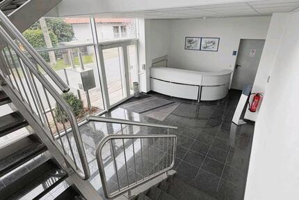 Gewerbeobjekt Riedstadt - 6&euro; | Angebot:25956113