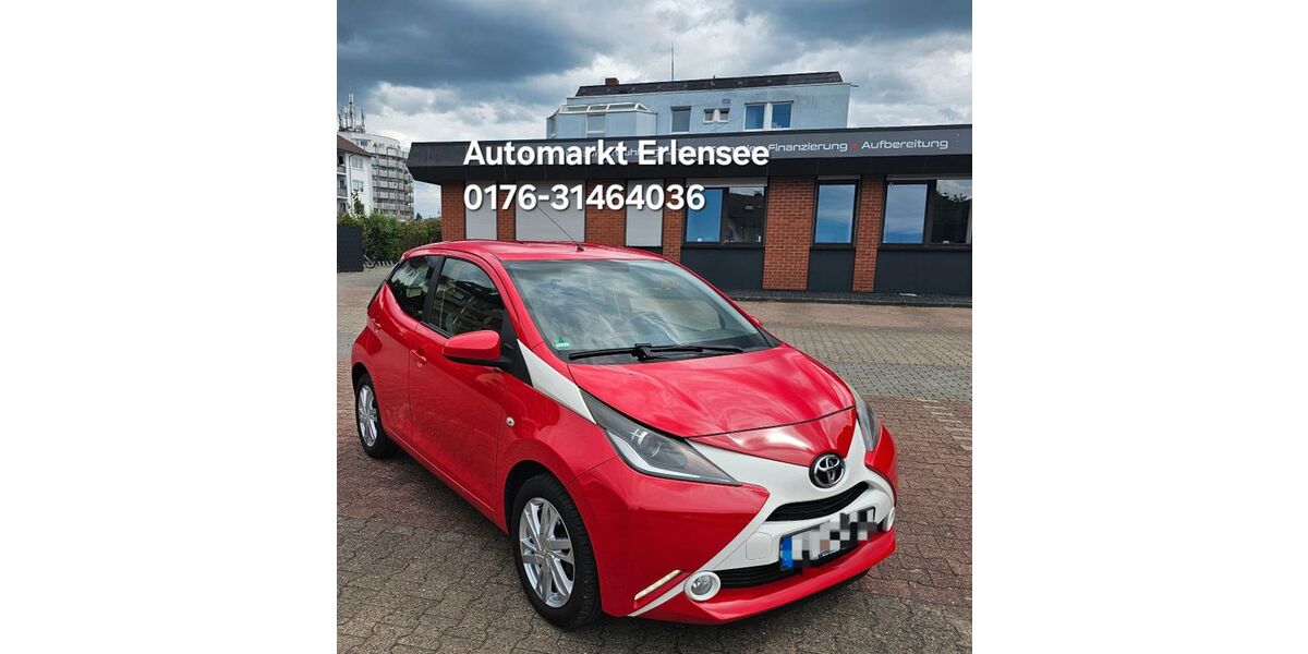 Toyota Aygo (X) 104.000 km 5.690 &euro; Erlensee 63526