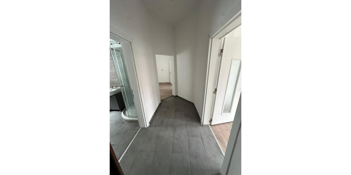 Etagenwohnung Eisleben (Lutherstadt) - 4 Zimmer, 90 m&sup2;, 900&euro; | Angebot:26532609