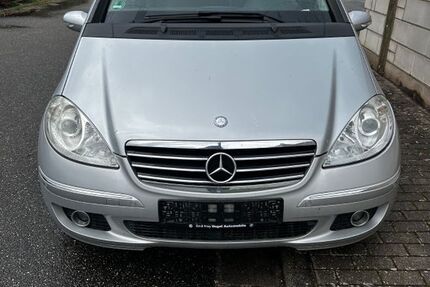 Mercedes-Benz A 200 228.417 km 2.200 &euro; Östringen 76684