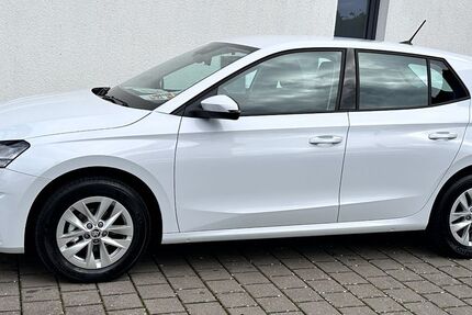 Skoda Fabia 3.520 km 17.980 € Itzgrund 96274