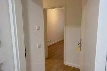 Moderne Dachgeschosswohnung 4 zimmer