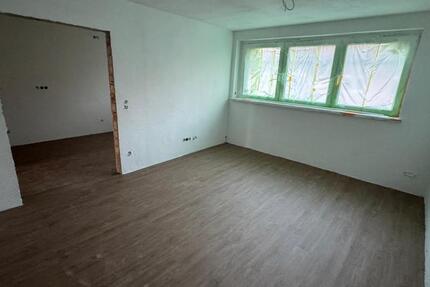 Haus Michendorf - 4 Zimmer, 104 m&sup2;, 1.700&euro; | Angebot:25391808
