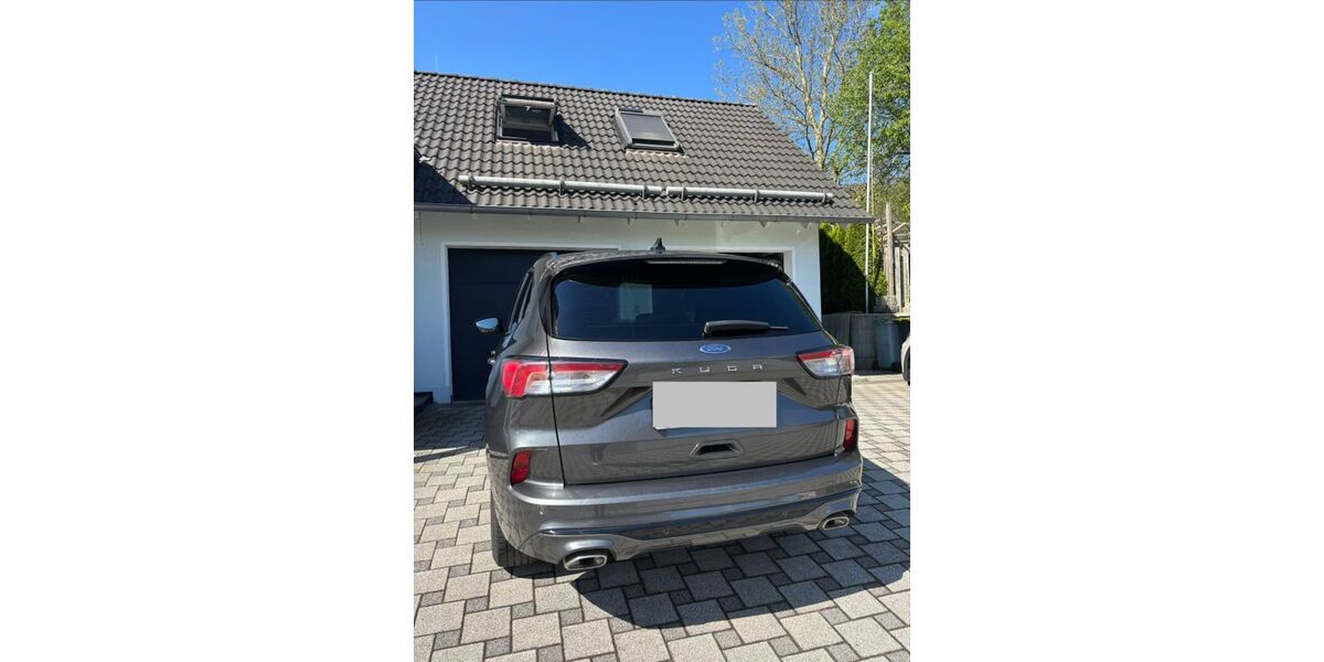Ford Kuga 60.000 km 17.000 &euro; Pressig 96332