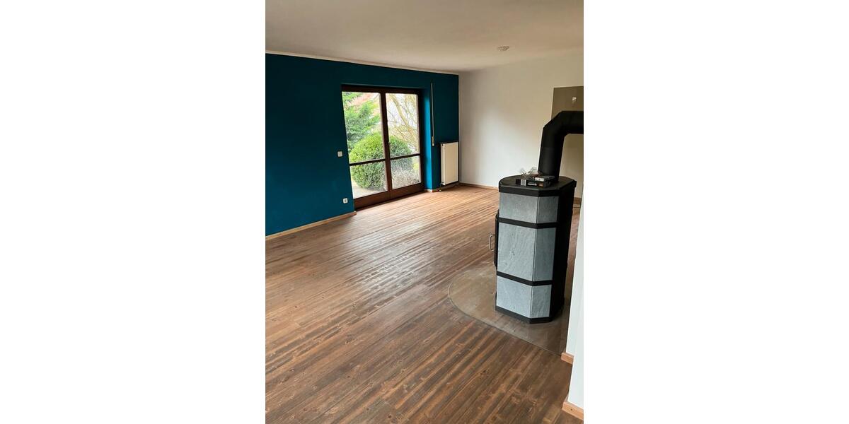 Einfamilienhaus Meeder - 6 Zimmer, 170 m&sup2;, 1.400&euro; | Angebot:26357102