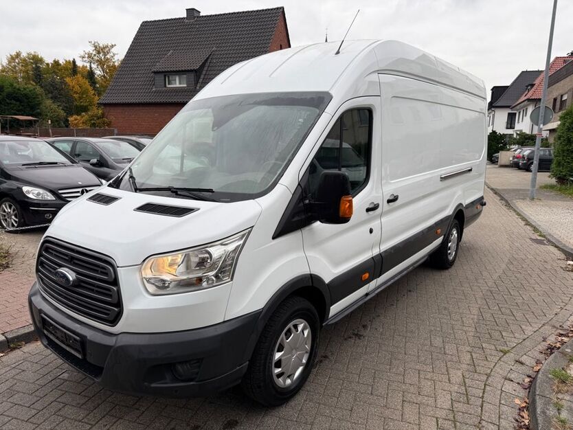 Ford Transit 147.000 km 11.900 € Rheine 48431