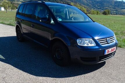 VW Touran 241.934 km 1.399 &euro; Gengenbach 77723