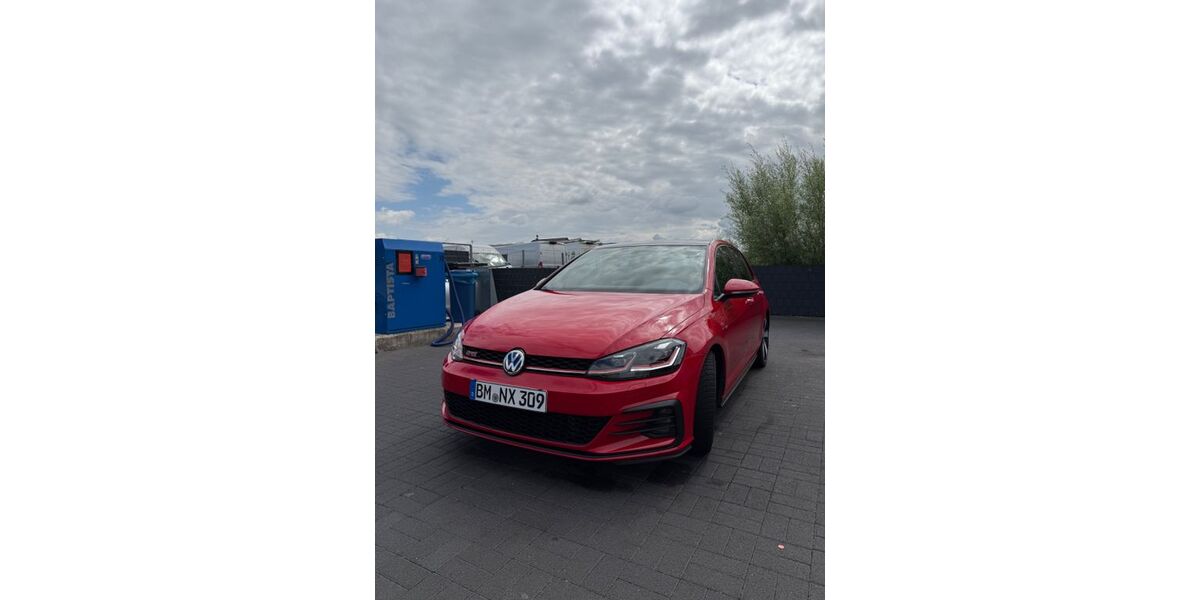 VW Golf 76.580 km 21.999 &euro; Bergheim 50126