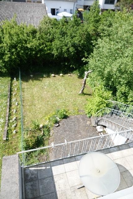Zentral gelegenes Einfamilienhaus mit kleinem Garten zimmer