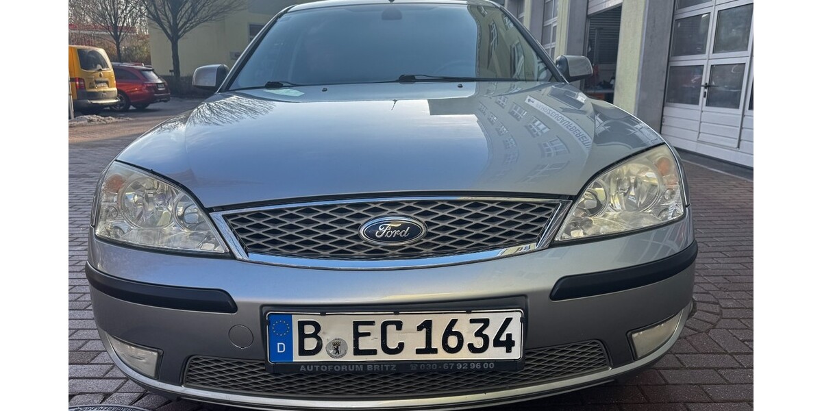 Ford Mondeo 124.651 km 3.490 &euro; Berlin 10178