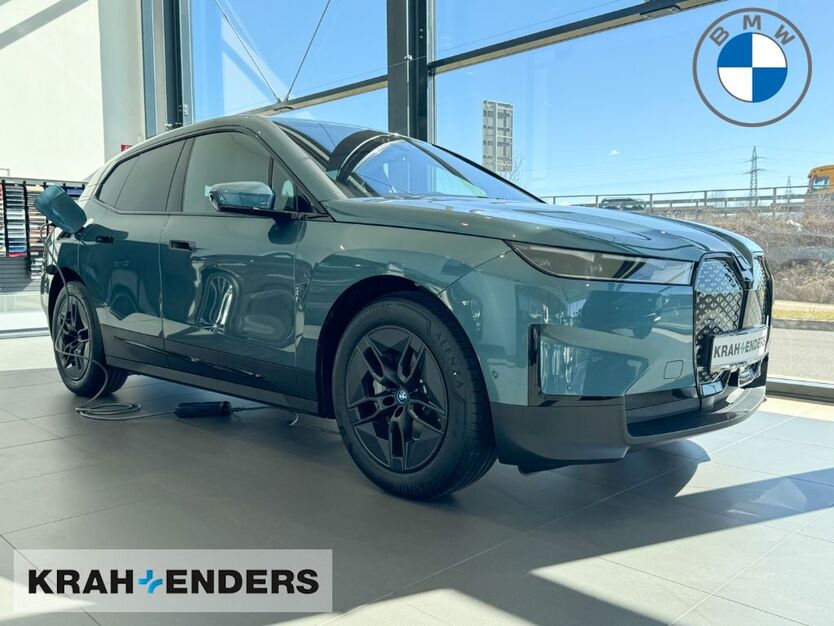 BMW iX 9.000 km 65.790 € Burghaun 36151