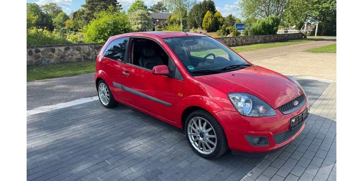 Ford Fiesta 179.000 km 1.200 &euro; Drebber 49457