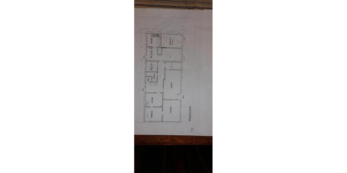 Einfamilienhaus Lunden - 7 Zimmer, 240 m&sup2;, 110.000&euro; | Angebot:27184361