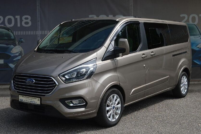 Ford Tourneo Custom 133.600 km 29.500 € Pocking 94060