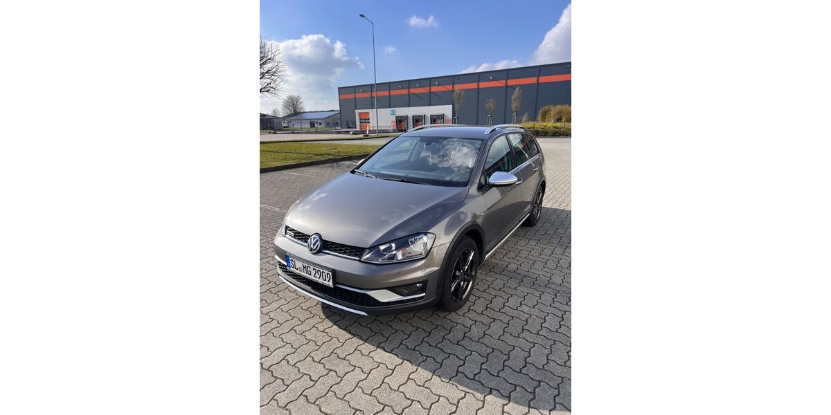 VW Golf 232.678 km 10.700 &euro; Harrislee 24955