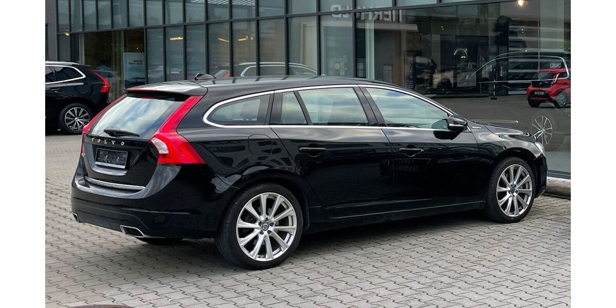 Volvo V60 164.000 km 15.400 &euro; Arnschwang 93473