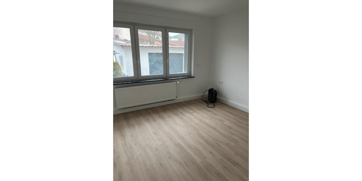 Erdgeschoßwohnung Mannheim Rheinau - 3 Zimmer, 75 m&sup2;, 1.300&euro; | Angebot:26025488