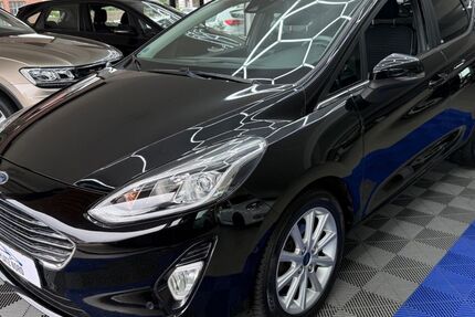Ford Fiesta 130.000 km 8.499 &euro; Ritterhude 27721